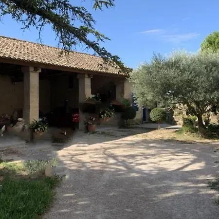 Mas En Provence, En Campagne Avec Piscine. Villa *